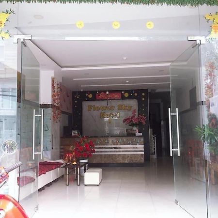 Khach San Flower Sky ニャチャン エクステリア 写真